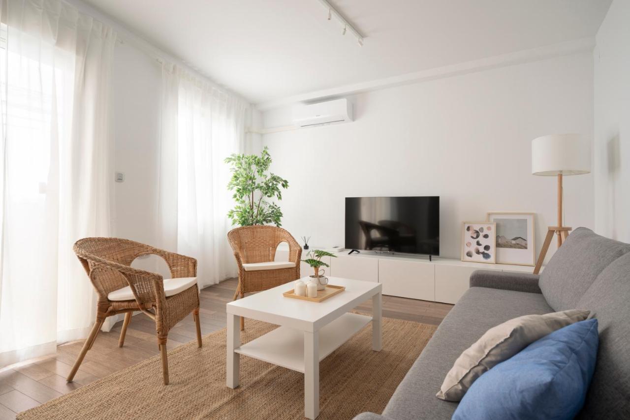 Oasis En El Corazon De Granada Con Parking Gratis Apartment Exterior photo